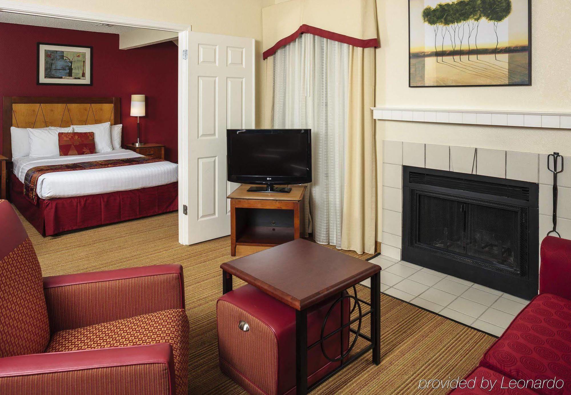 Residence Inn San Jose Кембъл Стая снимка